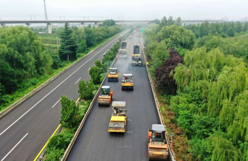 出格?专题‖防寒筑路，安全为先
